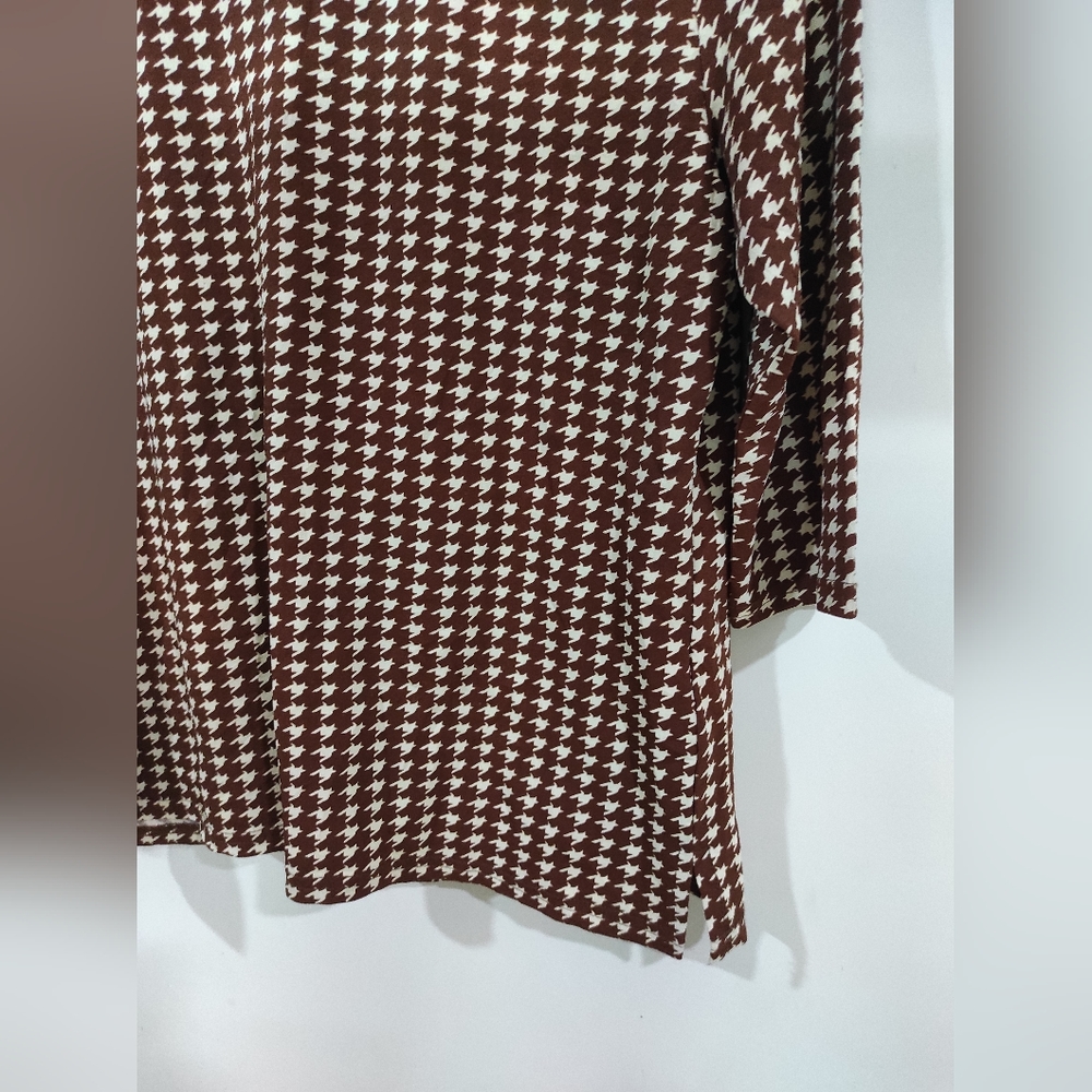 Brown 3/4th Sleeve top 🤎 - Picture 9 of 15